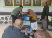 Disdukcapil Banda Aceh Datangi Rumah Lansia Difabel untuk Rekam KTP-el