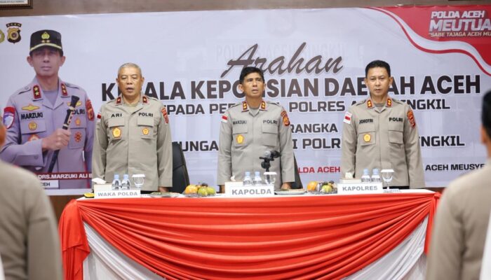 Kapolda Aceh Kunker Ke Polres Aceh Singkil, Apresiasi Kinerja Personel Pasca Banjir dan Tekankan Jaga Citra Polri