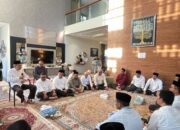 Sekda Aceh Bersama Pimpinan SKPA Takziah ke Rumah Duka Almarhum dr. Zaini Abdullah