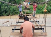 Kodim 0108/Agara dan Warga Lanjutkan Pembangunan Jembatan Gantung di Desa Kati Maju, Aceh Tenggara 