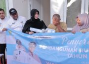 Wali Kota Illiza Serahkan Rumah Layak Huni untuk Warga Ulee Kareng, 71 Unit Ditargetkan Dibangun 2026