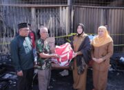 Wali Kota Illiza Serahkan Bantuan Masa Panik untuk Korban Kebakaran di Lamdingin