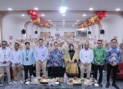 Wali Kota Illiza Buka Pelatihan Frontliner Excellence 2026, Tekankan Pentingnya Perlindungan Konsumen