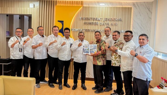 Bupati Sibral dan Dirjen SDA Bahas Percepatan Pemulihan Infrastruktur Air Pidie Jaya