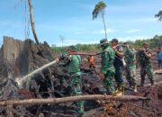 Dandim 0107/Asel Turun Langsung Pimpin Pemadaman Bara di Ujung Mangki Aceh Selatan