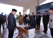 Bupati Aceh Besar Lantik 8 Pejabat Pimpinan Tinggi Pratama