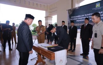 Bupati Aceh Besar Lantik 8 Pejabat Pimpinan Tinggi Pratama