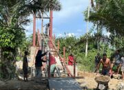 TNI bangun Jembatan Gantung di Ds. Serasah Aceh Kab. Singkil, Progres Capai 40,10 Persen