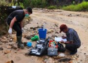‎Dinas Lingkungan Hidup Periksa Kualitas Air dan Tanah di Lokasi PETI Geumpang, Pastikan Kondisi Lingkungan Terpantau
