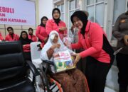 Bhayangkari Turunkan 74 Nakes dalam Bakkes di Aceh Tamiang, Sediakan Cek Lab hingga Operasi Katarak Gratis