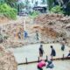 Kodim 0117/Atam dan Warga Gotong Royong Percepat Pembangunan Jembatan Beton di Desa Sulum Aceh Tamiang